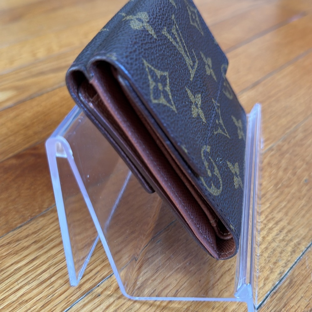 Louis Vuitton compact Elise wallet - Picture 4 of 11